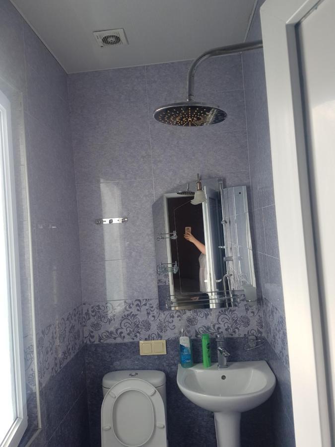 Guest House 2 Floor Батуми Экстерьер фото