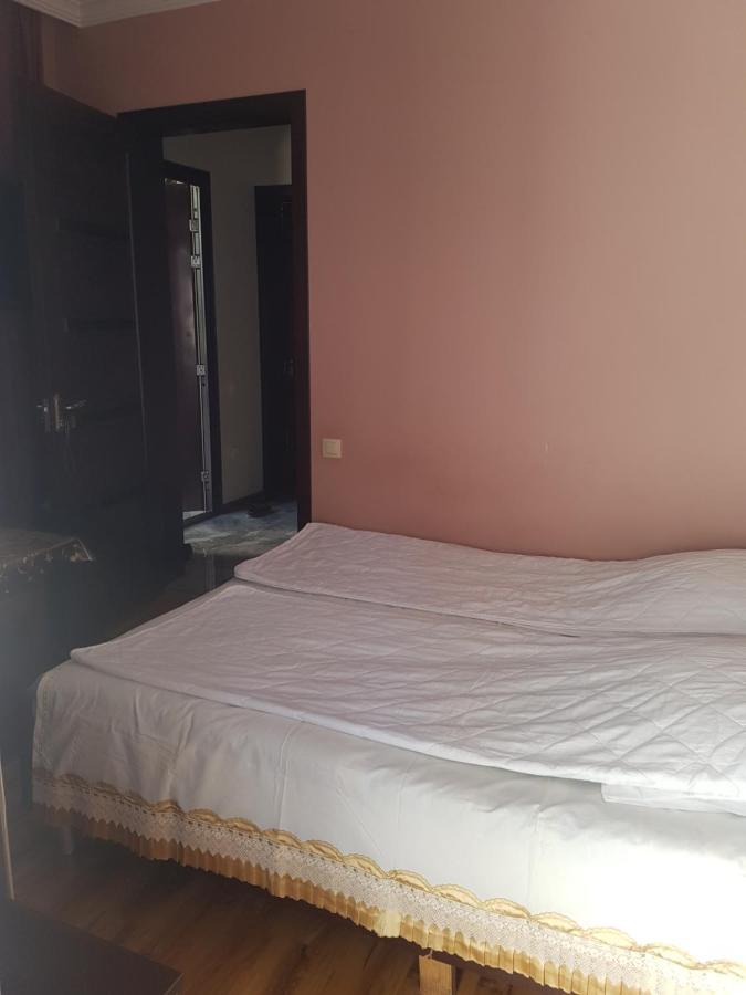 Guest House 2 Floor Батуми Экстерьер фото